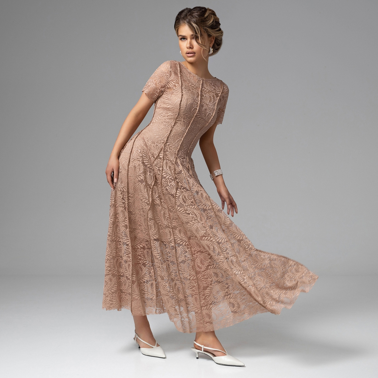 Платье Сфотай меня немедленно (тихая роскошь). Состав: 98% п/э, 2% спандекс