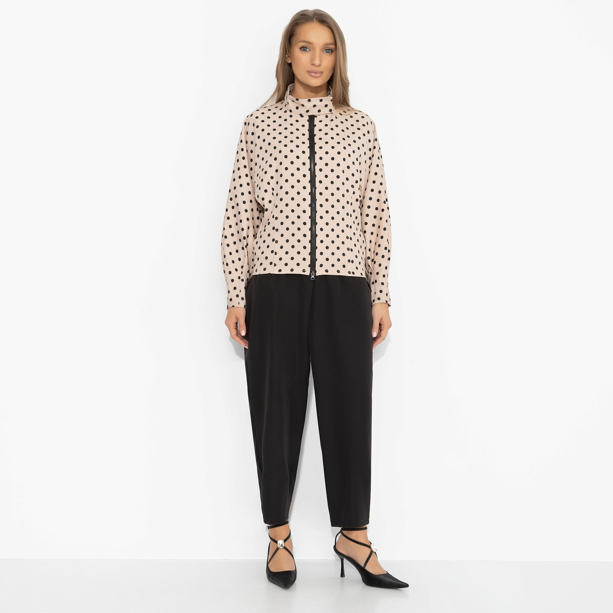 Брюки С первого шага. Состав: 65% полиэстер, 30% вискоза, 5% эластан