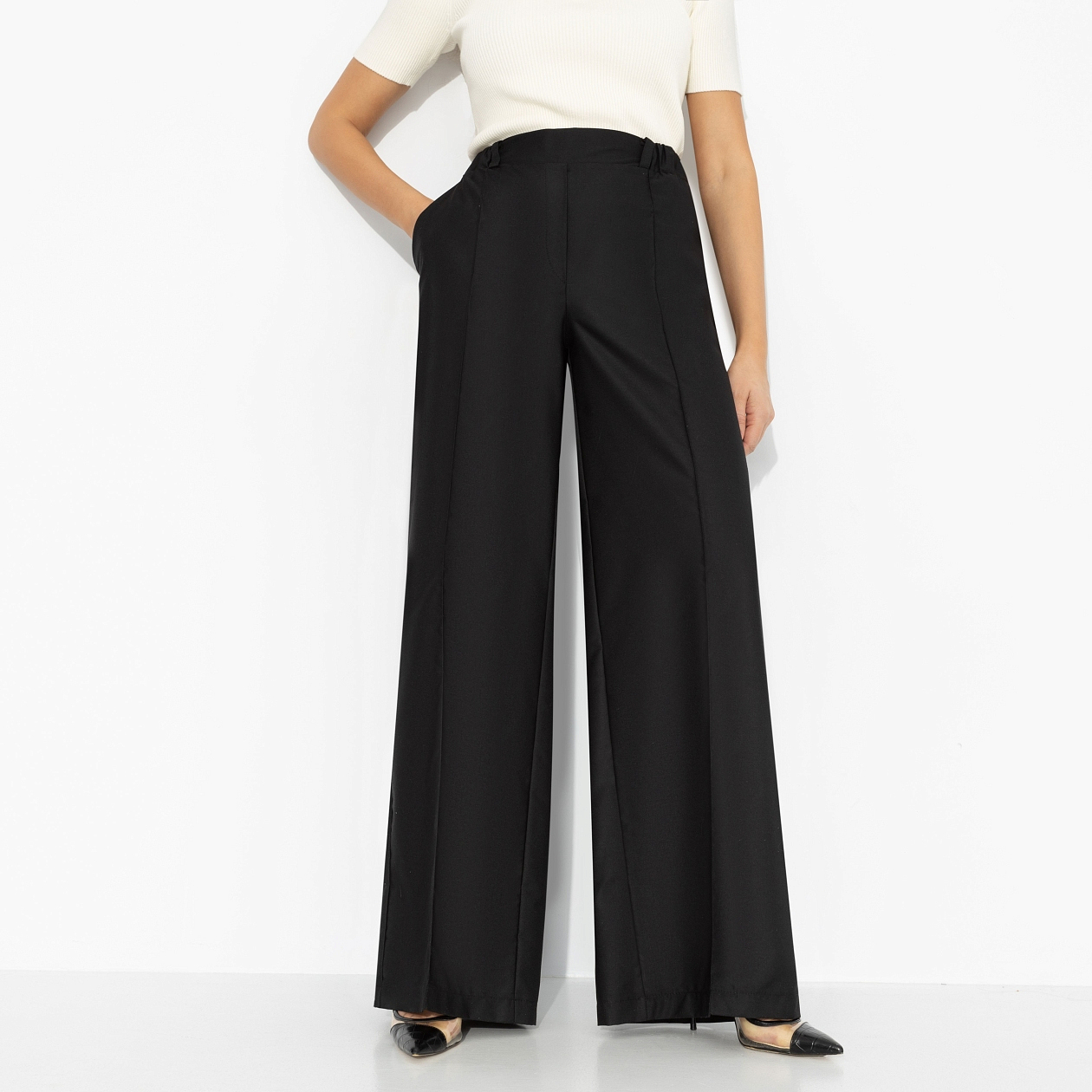 Брюки Минимализм с акцентами (чёрные). Состав: 85% п/э, 15% вискоза