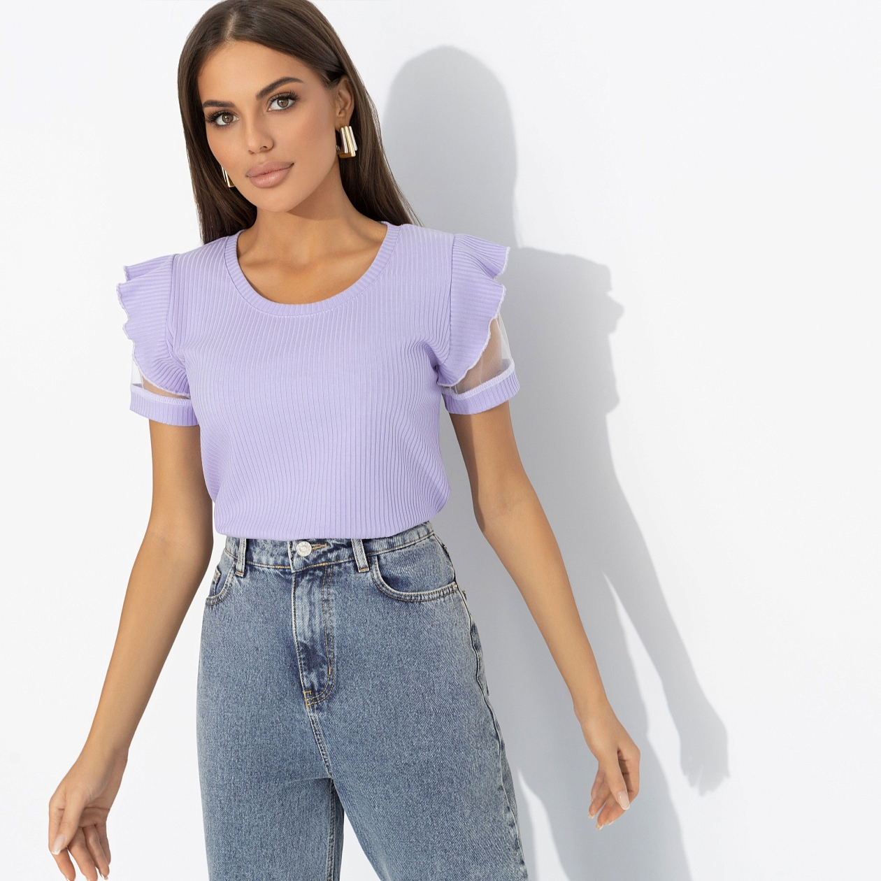 Футболка Высокая мода без усилий. Состав: 65% п/э, 30% вискоза, 5% спандекс