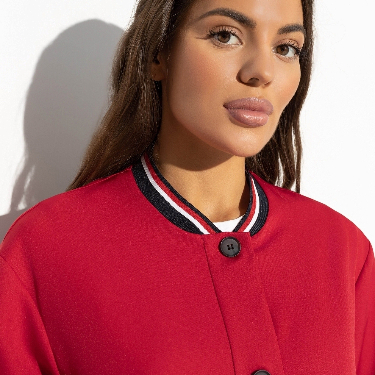 Бомбер Бунтарка (the bomb). Состав: 60% полиэстер, 37% вискоза, 3% спандекс