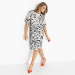 Платье Не по правилам (стиль). Состав: 65% полиэстер, 30% вискоза, 5% стрейч