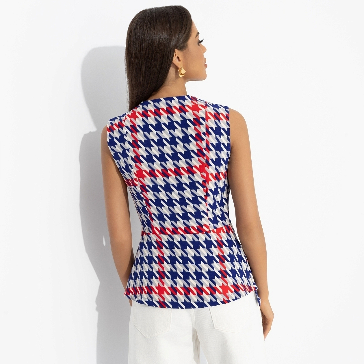 Стильный лидер (эффектный). Состав: 95% полиэстер, 5% спандекс