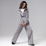 Брюки Красота в движении (серые). Состав: 35% п/э, 30% вискоза, 30% нейлон, 5% спандекс