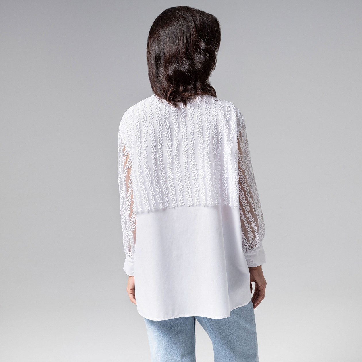 Вне конкуренции (white snow). Состав: 50% хлопок, 50% полиэстер