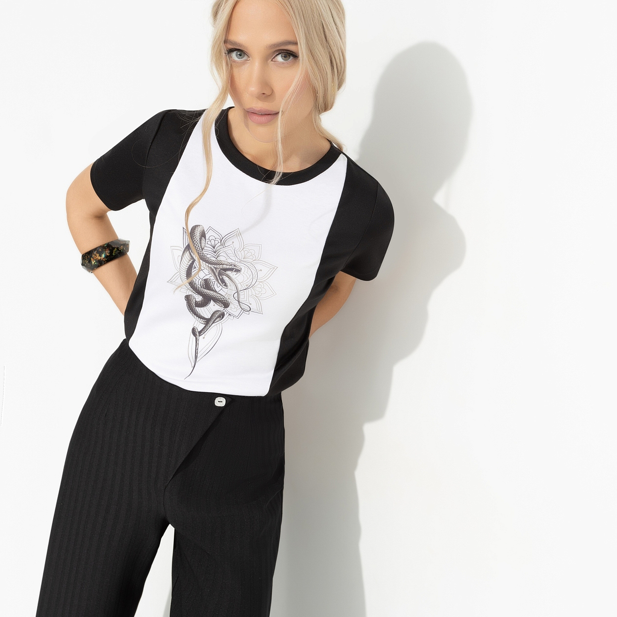 Футболка Я так хочу (snake). Состав: 65% п/э, 30% вискоза, 5% стрейч