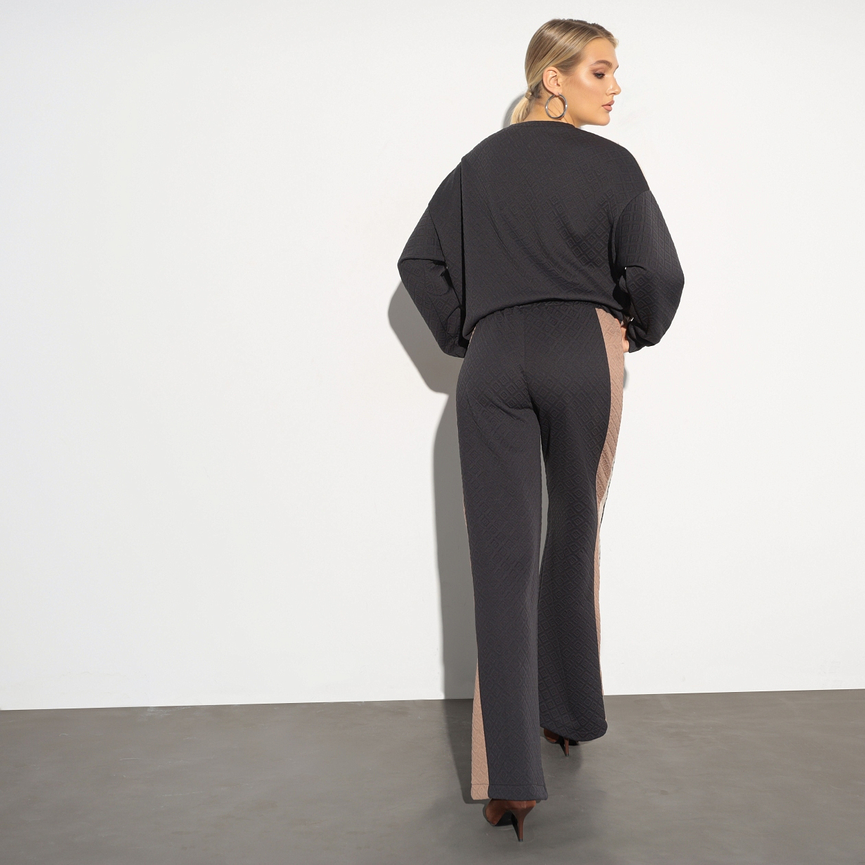 Брюки Попала в цель. Состав: 95% п/э, 5% спандекс