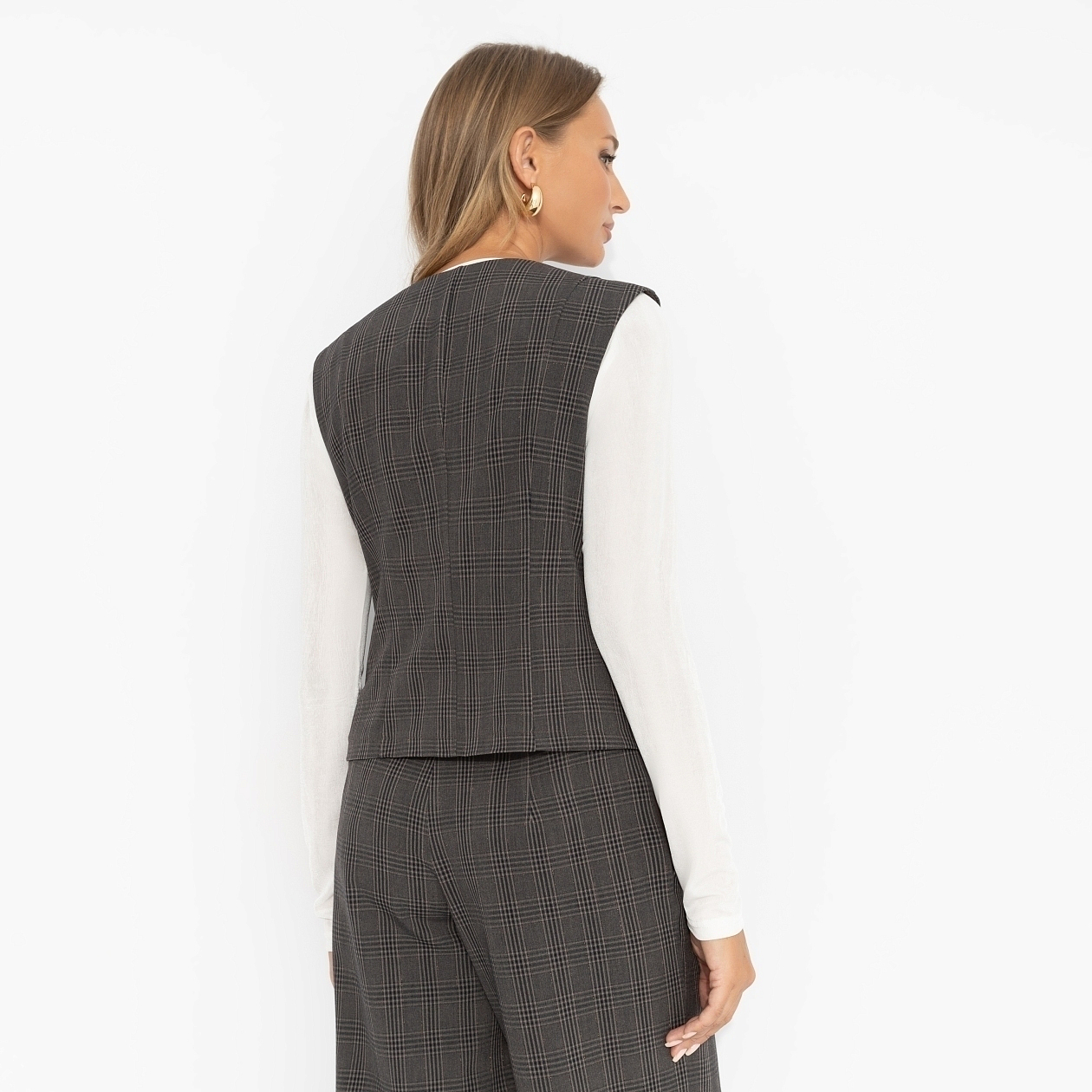 Максимальный офискор. Состав: 96% п/э, 4% эластан