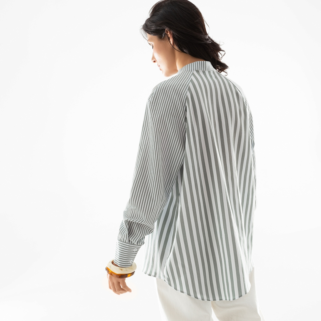 Модная экспертиза (green). Состав: 65% п/э, 30% вискоза, 5% спандекс