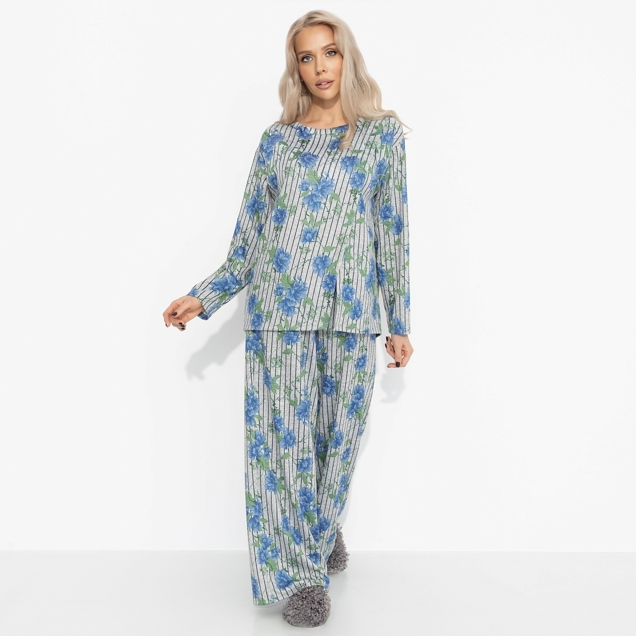 Брючный комплект Уют вдвоём (2 в 1). Состав: 65% п/э, 30% вискоза, 5% спандекс