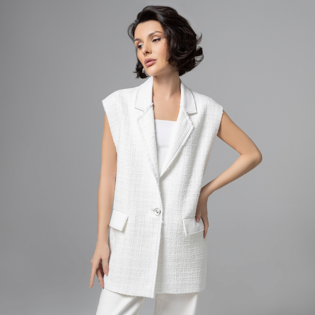 Карьерный взлет (античный белый) . Состав: 65% п/э, 35% вискоза