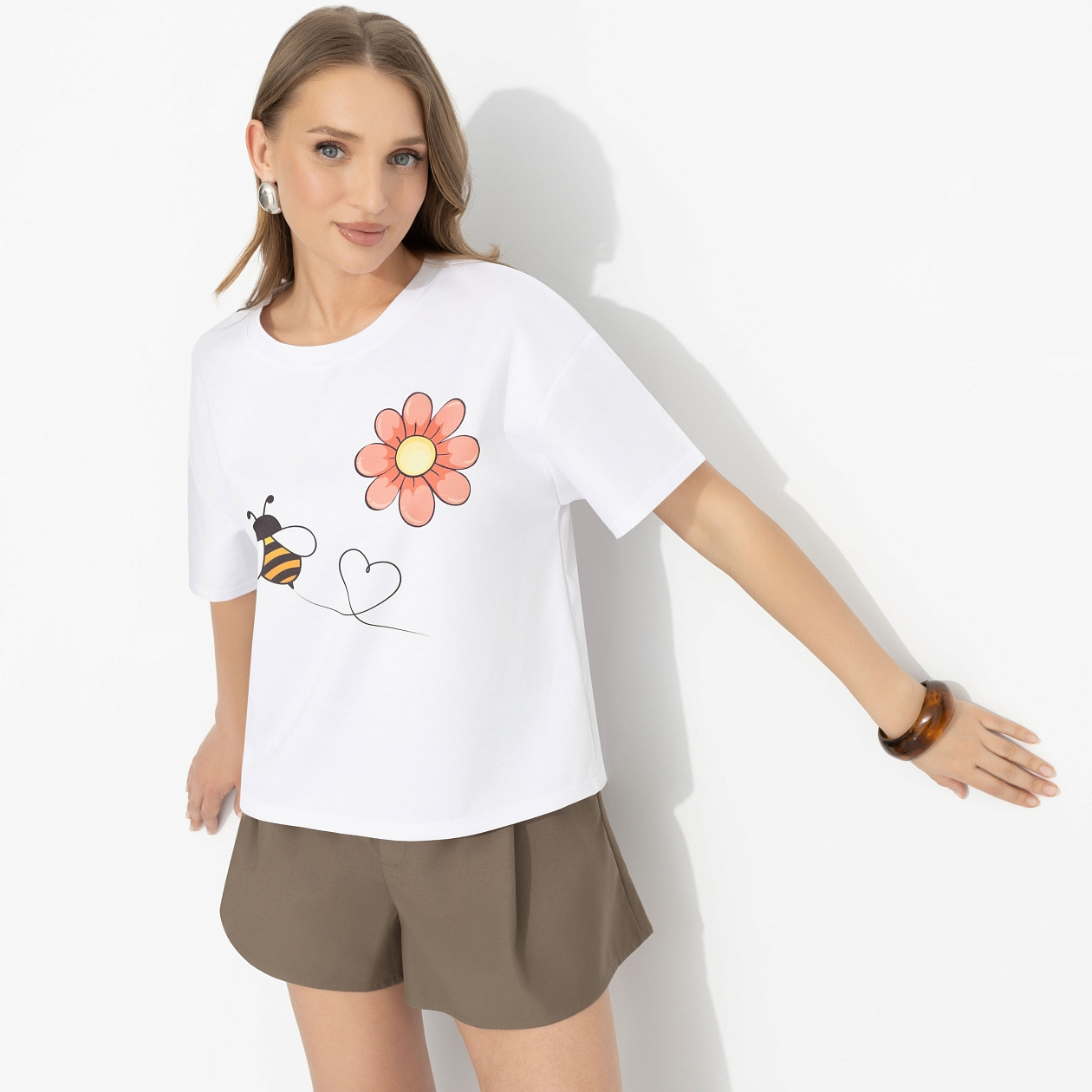 Футболка На своей волне (энергия). Состав: 65% п/э, 30% вискоза, 5% стрейч