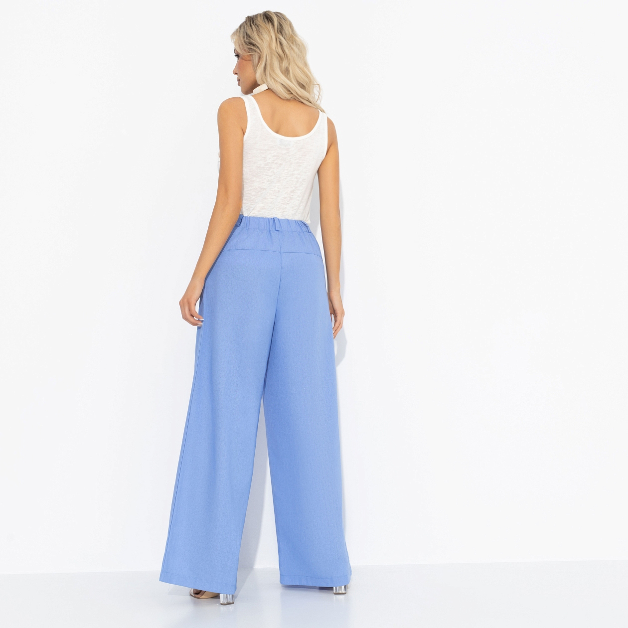 Брюки Легкость льна (голубые). Состав: 65% лен, 35% п/э