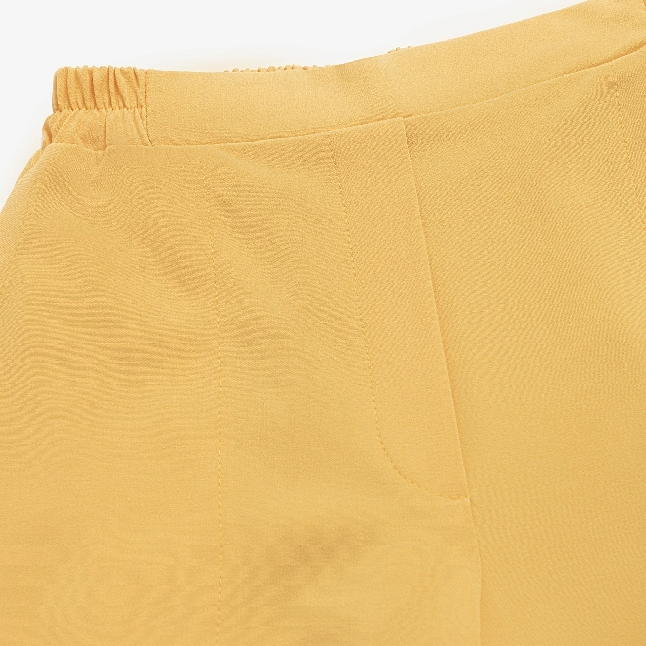 Брючный костюм На шаг впереди моды (яркий). Состав: 50% вискоза, 45% п/э, 5% спандекс