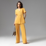 Брючный костюм На шаг впереди моды (яркий). Состав: 50% вискоза, 45% п/э, 5% спандекс