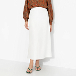 Совершенная форма. Состав: 65% п/э, 30% вискоза, 5% спандекс