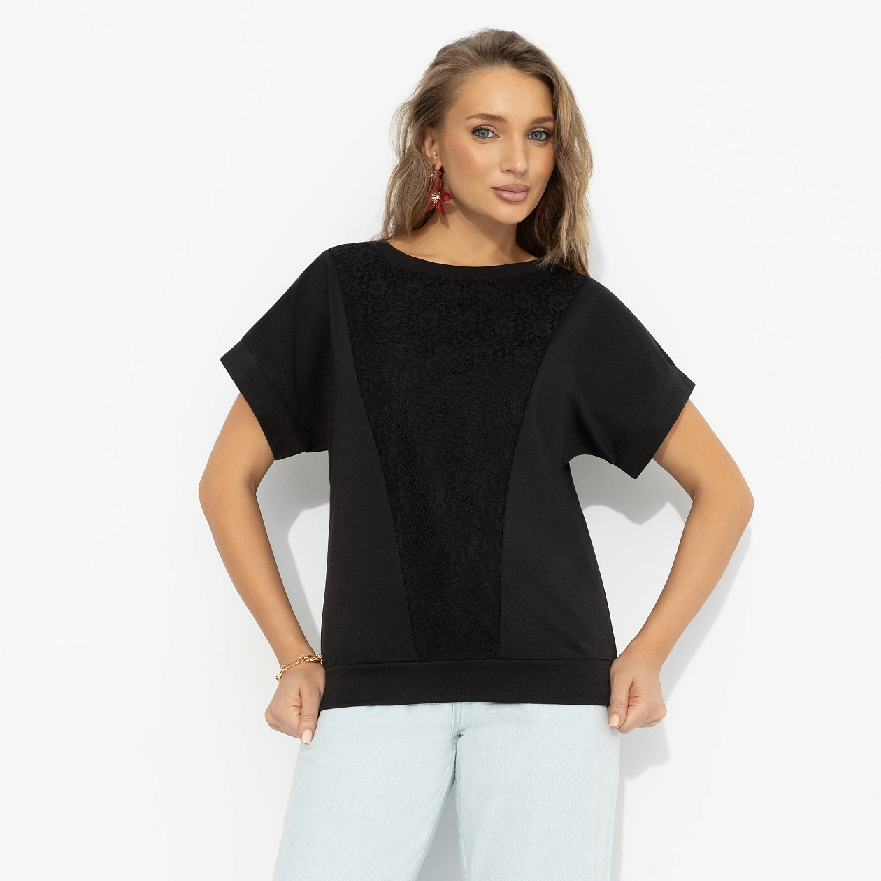 Футболка Всегда иначе (черная). Состав: 65% п/э, 30% вискоза, 5% стрейч