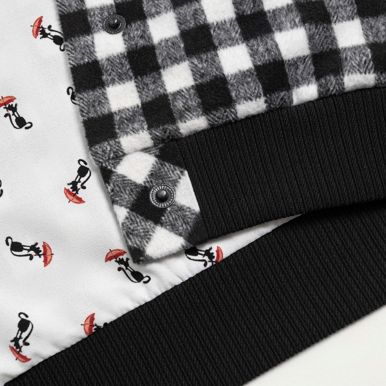 Бомбер Движение вперед (интересная штучка). Состав: 60% полиэстер, 20% вискоза, 15% акрил, 5% хлопок