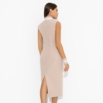 Платье-футляр Поцелуй удачи (biege, с манжетами). Состав: 95% п/э, 5% эластан