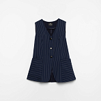 Налёт драмы. Состав: 96% полиэстер, 4% эластан