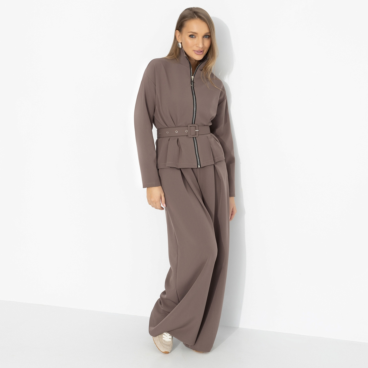 Брючный костюм Так выглядит уверенность (2 в 1, с поясом). Состав: 95% полиэстер, 5% эластан