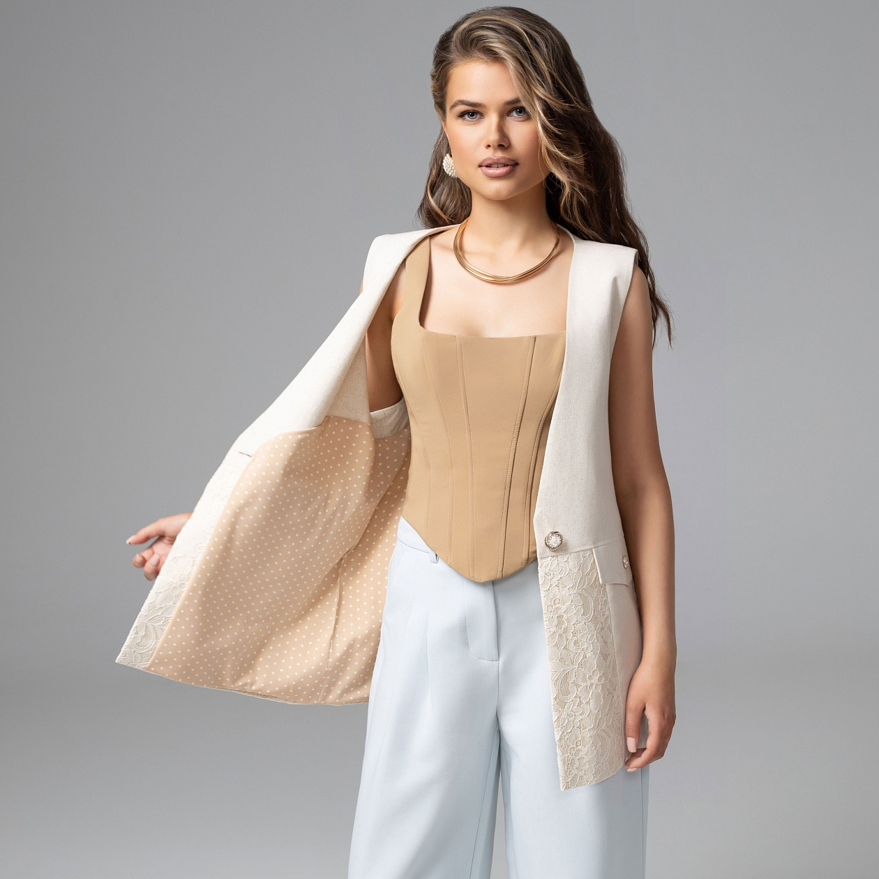 Искусство переговоров (леди). Состав: 40% полиэстер, 27% вискоза, 23% лён, 10% хлопок