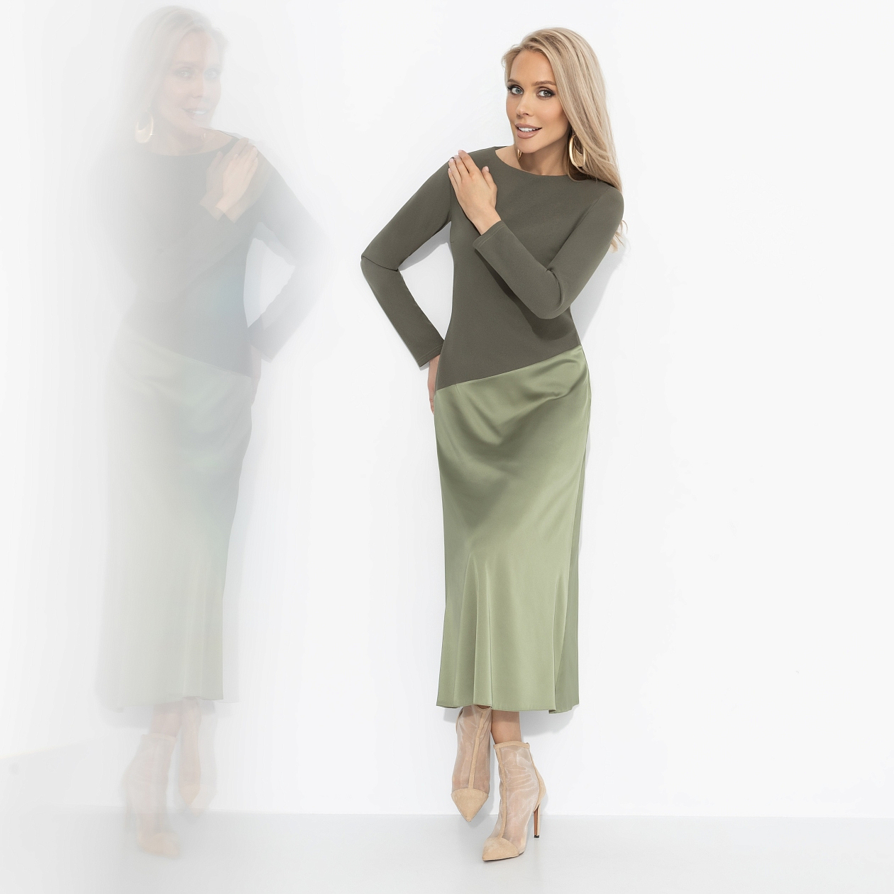 Платье Нежная утонченность (мой баланс). Состав: 95% п/э, 5% эластан