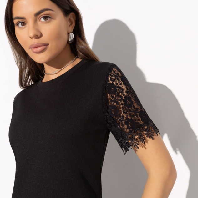 Платье-футляр Жду предложения 