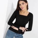 Блуза Аппетитные формы (магия черного, с поясом). Состав: 60% полиэстер, 35% вискоза, 5% спандекс