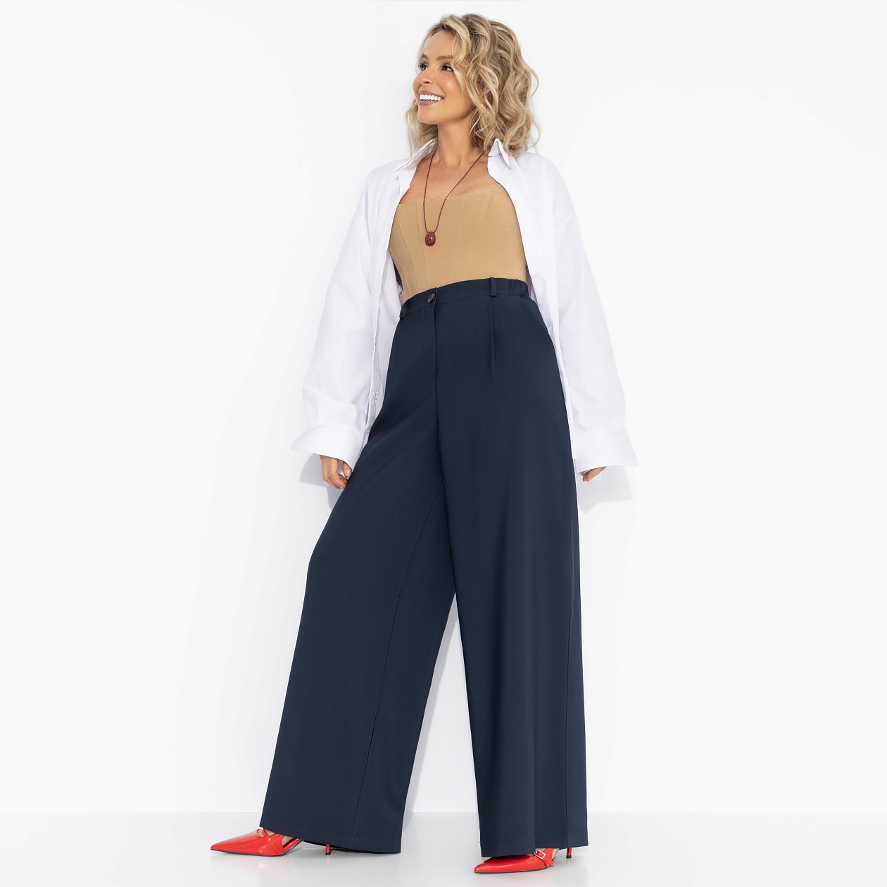 Брюки Легкой походкой (deep blue). Состав: 60% п/э, 37% вискоза, 3% спандекс