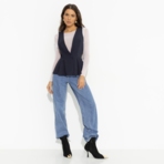 Стильное комьюнити. Состав: 60% полиэстер, 37% вискоза, 3% спандекс