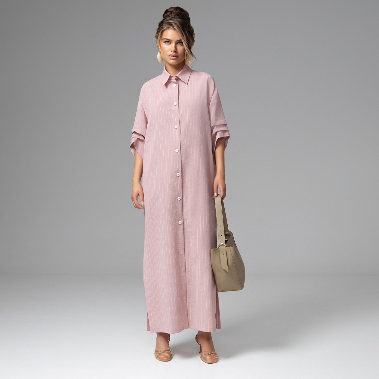 Платье-рубашка В правильном настроении (с ремешком). Состав: 79% вискоза, 20% нейлон, 1% полиэстер