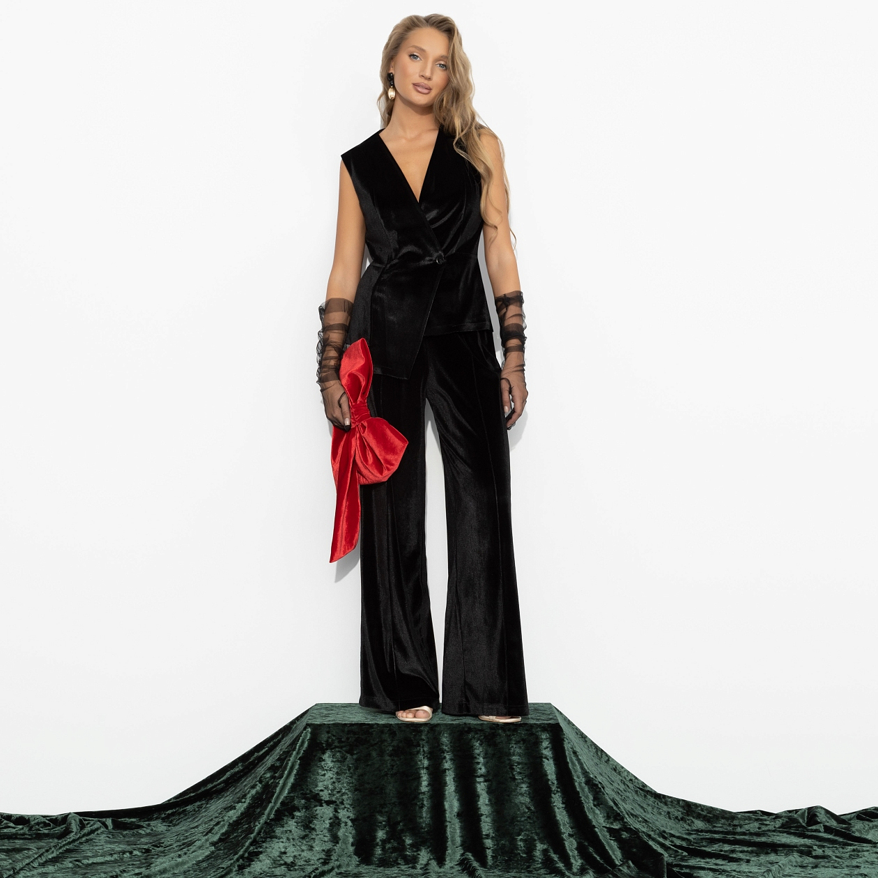 Брюки Войти в ресурс. Состав: 95% п/э, 5% спандекс