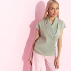 Блуза На пике изящества (зеленый). Состав: 95% полиэстер, 5% эластан