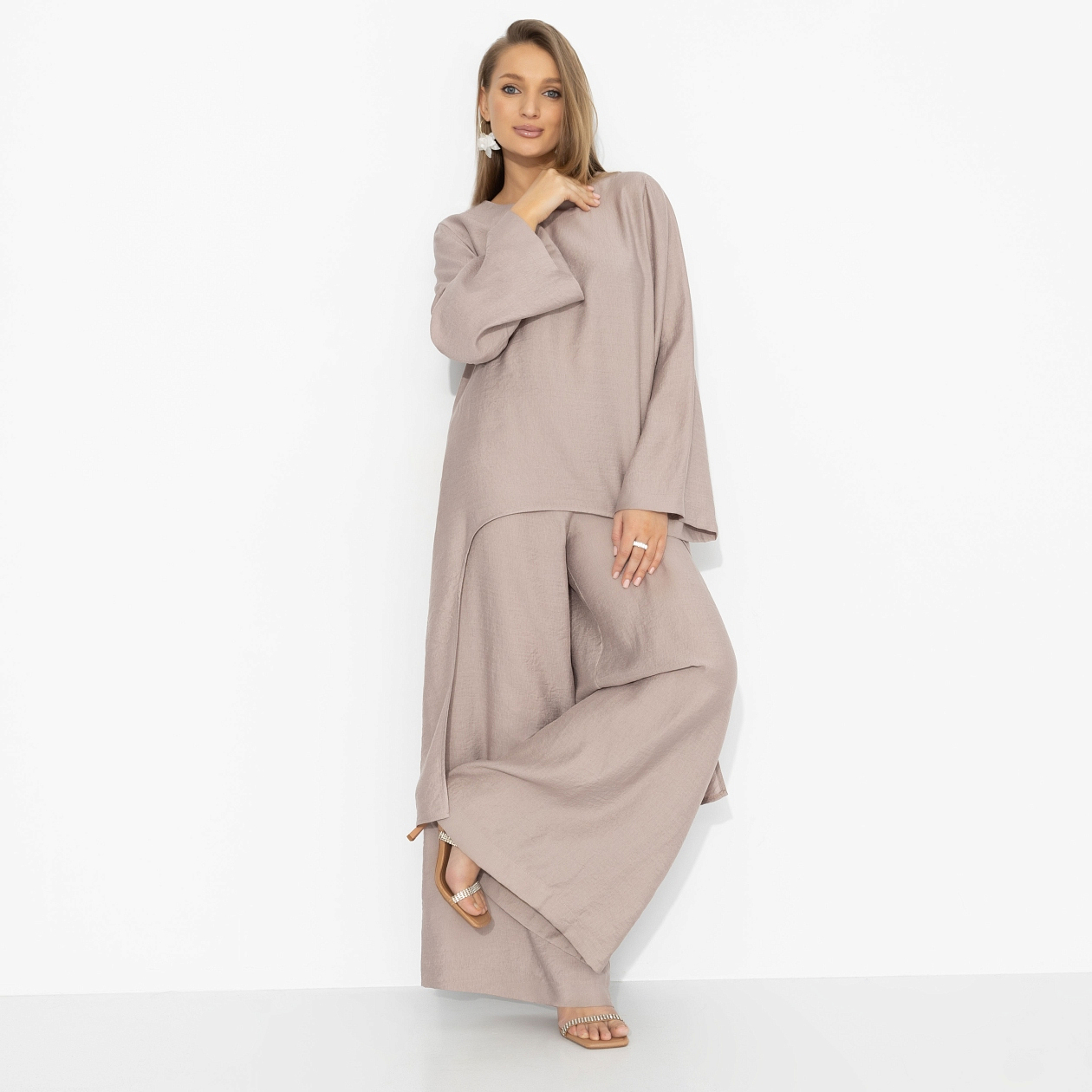 Туника Легко и смело (серебристо-розовая). Состав: 75% вискоза, 25% нейлон