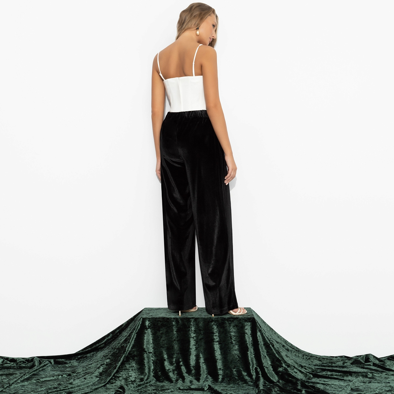 Брюки Войти в ресурс. Состав: 95% п/э, 5% спандекс