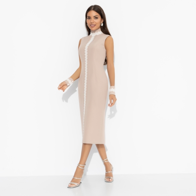 Платье-футляр Поцелуй удачи (biege, с манжетами)