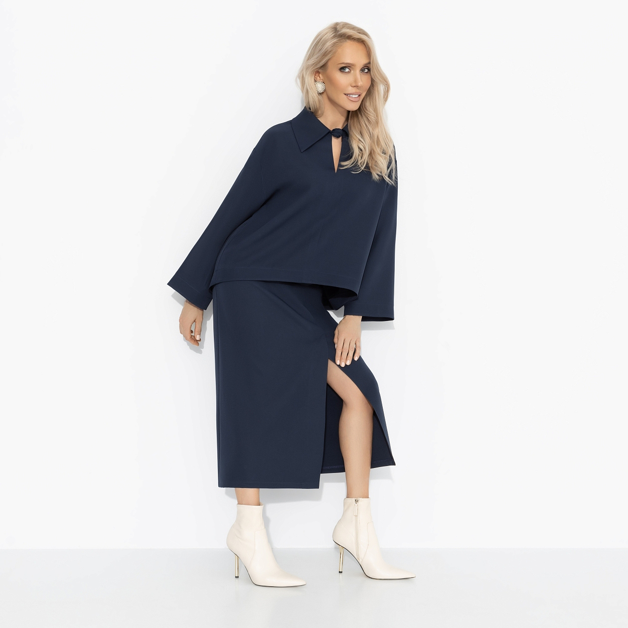 Комплект с юбкой Легкость эмоций (2 в 1, статус). Состав: 95% п/э, 5% эластан