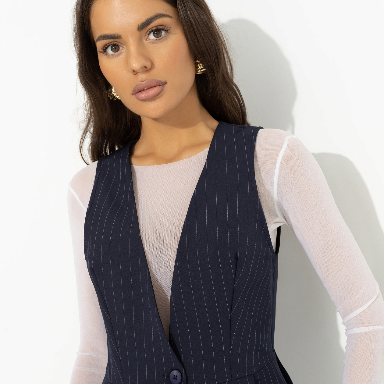 Стильное комьюнити. Состав: 60% полиэстер, 37% вискоза, 3% спандекс