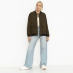 Бомбер Бунтарка (green). Состав: 60% полиэстер, 37% вискоза, 3% спандекс