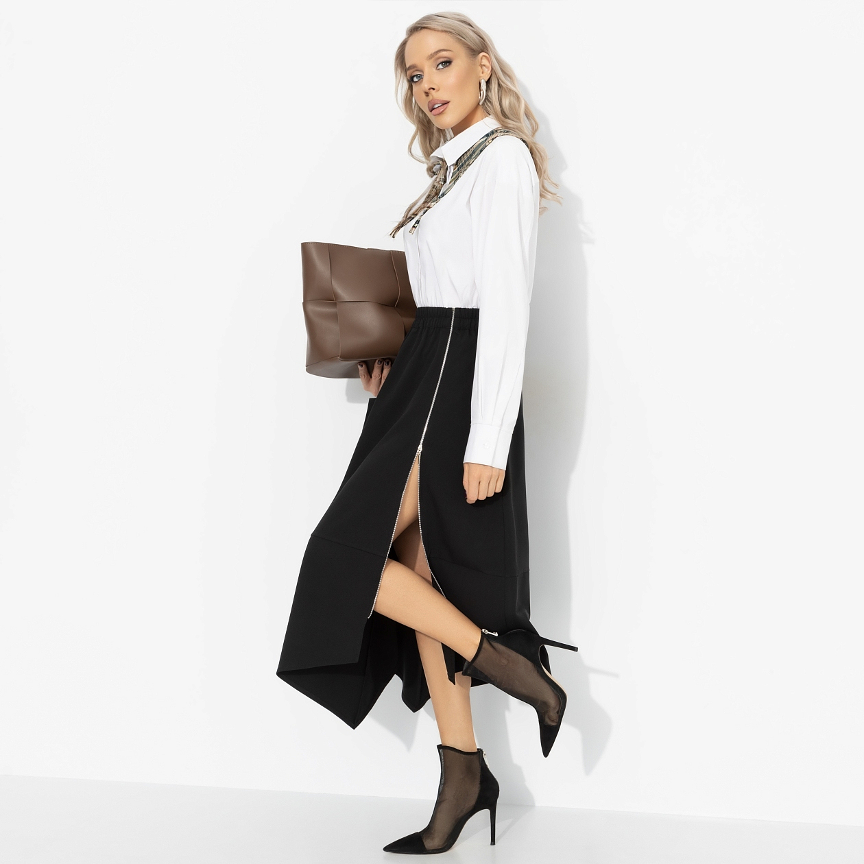 Мода в ударе. Купить женский Юбка оптом от производителя.