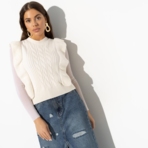 Неделя моды (new). Состав: 50% акрил, 30% шерсть, 10% кашемир, 10% вискоза