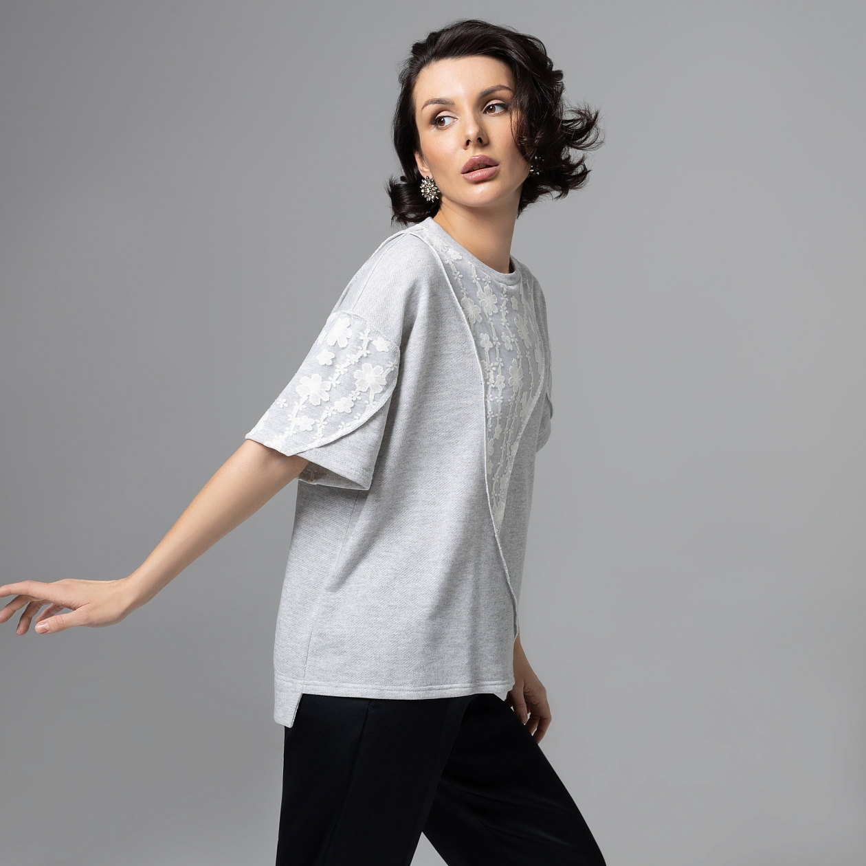 Футболка Рискованный тренд. Состав: 50% хлопок, 45% п/э, 5% спандекс