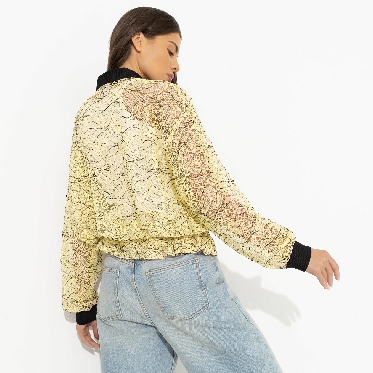 Бомбер Эпичный шик (стайл). Состав: 95% полиэстер, 5% спандекс