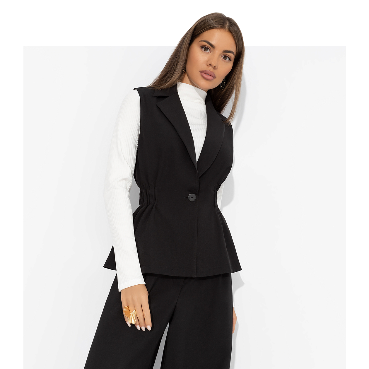 Летнее наслаждение (черный). Состав: 60% п/э, 37% вискоза, 3% спандекс