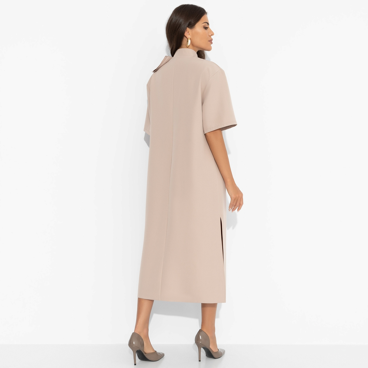Платье Сияние глянца (nude). Состав: 95% п/э, 5% эластан