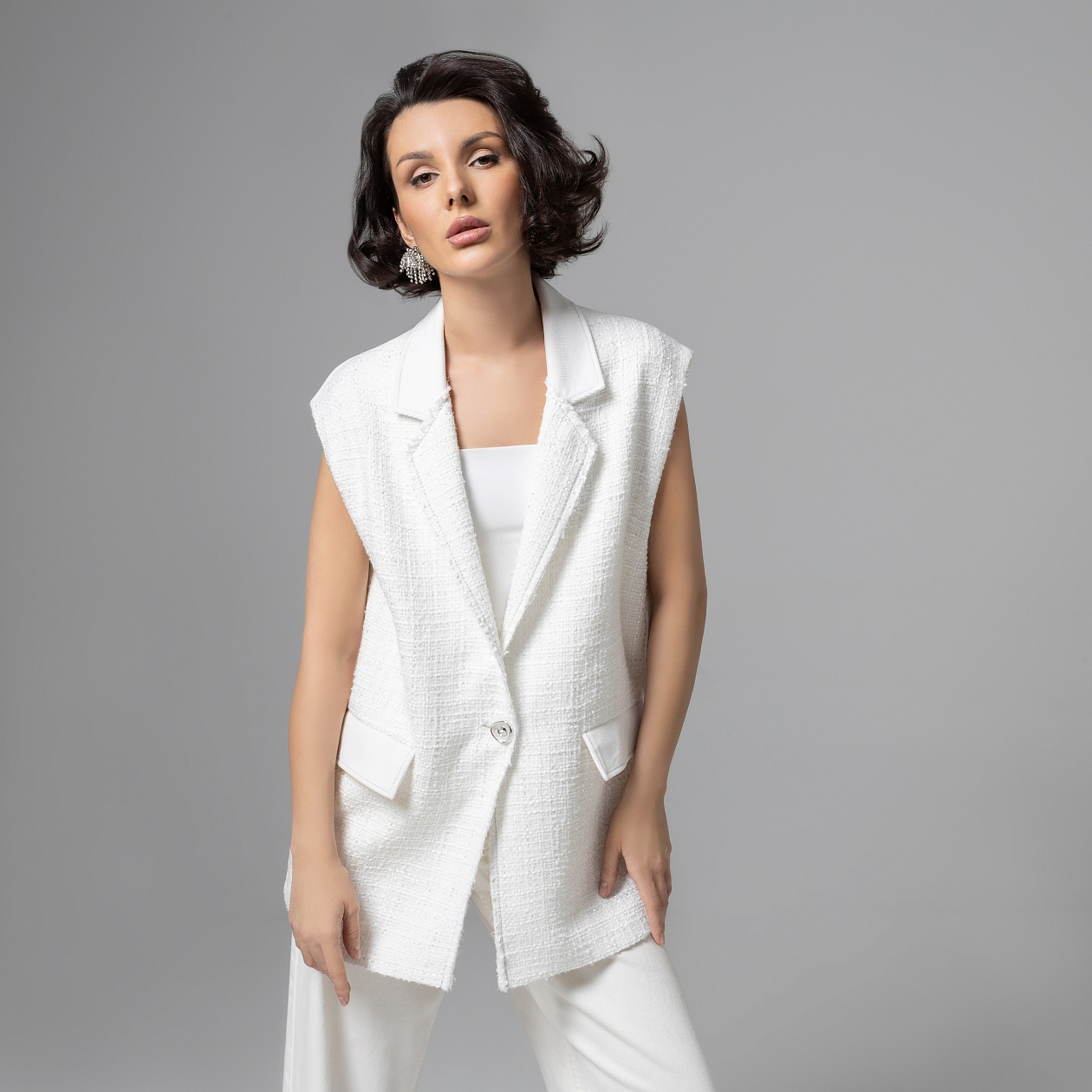 Карьерный взлет (античный белый) . Состав: 65% п/э, 35% вискоза