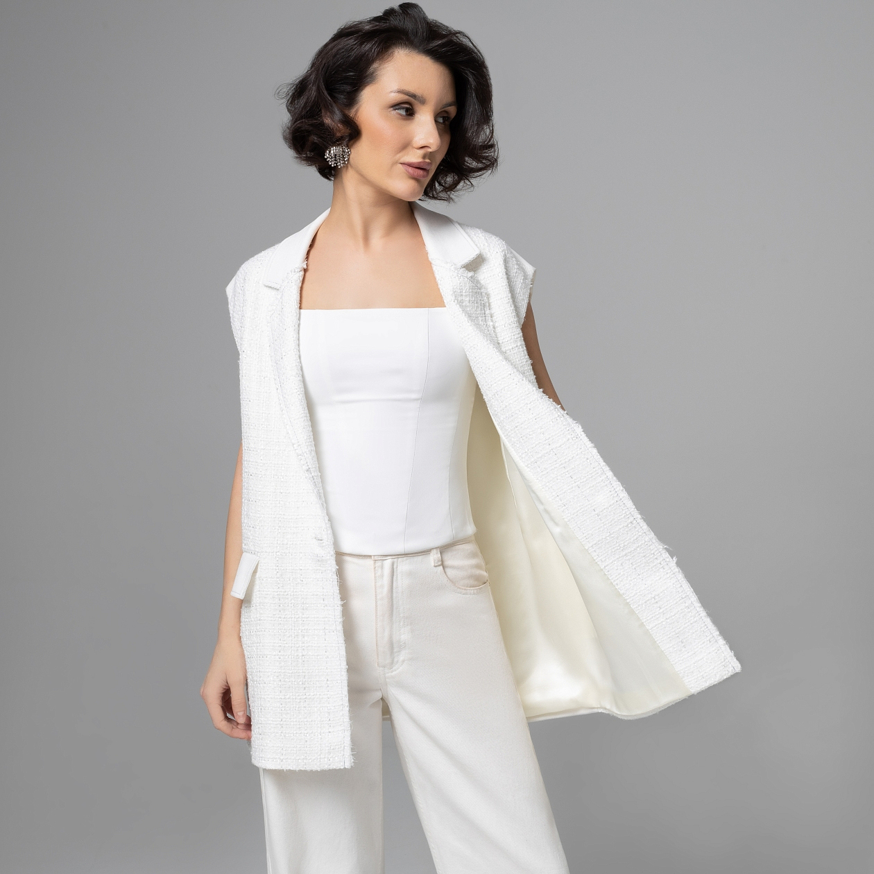 Карьерный взлет (античный белый) . Состав: 65% п/э, 35% вискоза