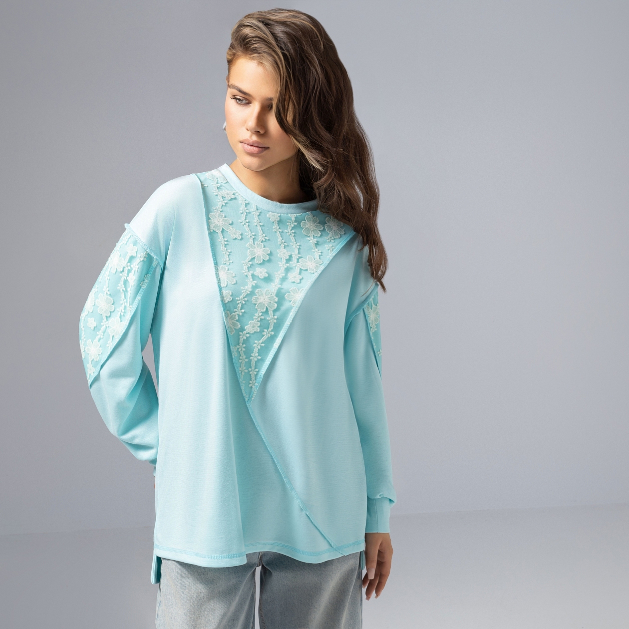 Границы нежности (ветер желаний). Состав: 50% п/э, 30% вискоза, 15% нейлон, 5% спандекс