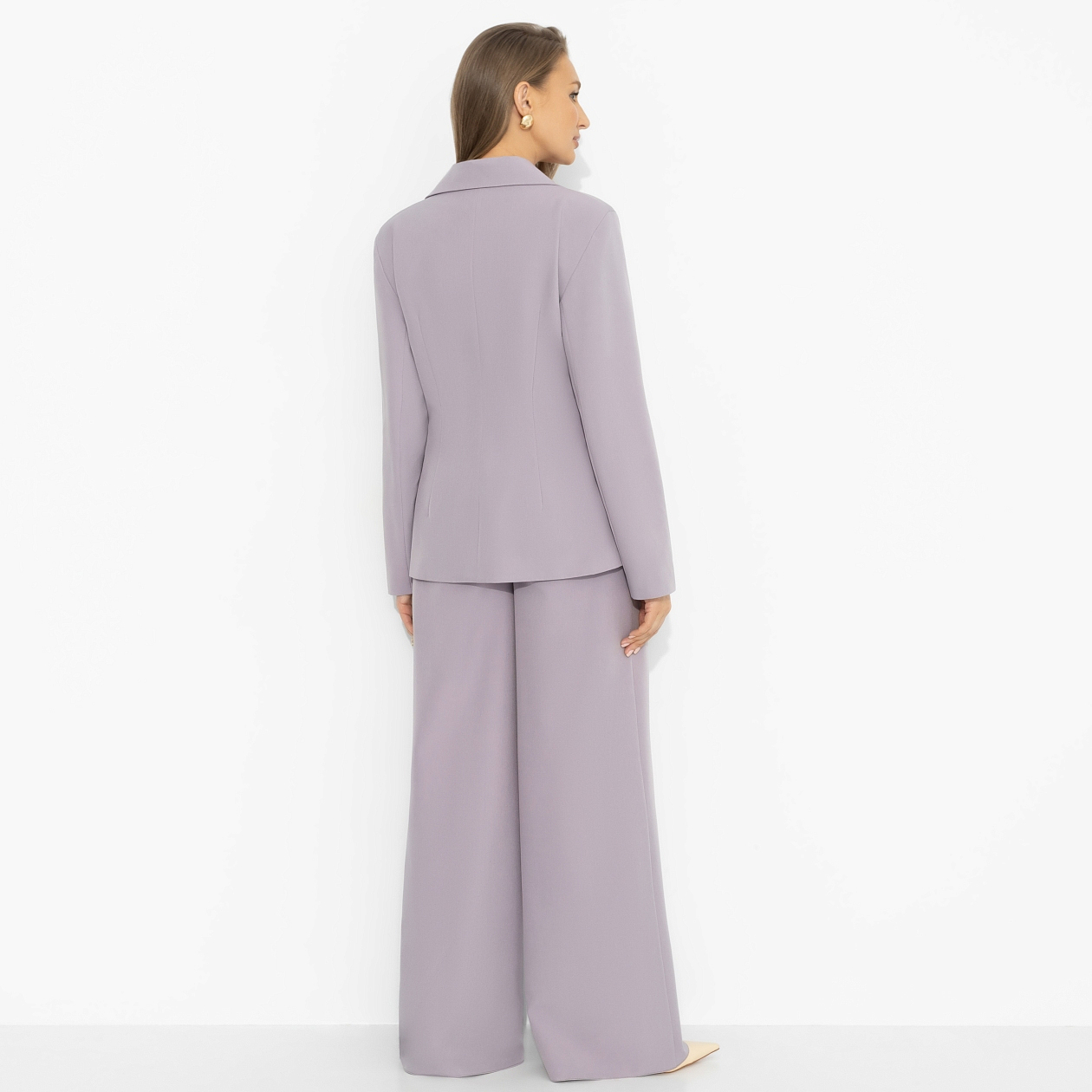 В правильном свете. Состав: 95% полиэстер, 5% эластан